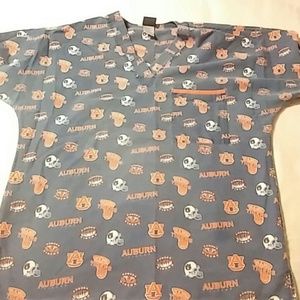 Scrub top